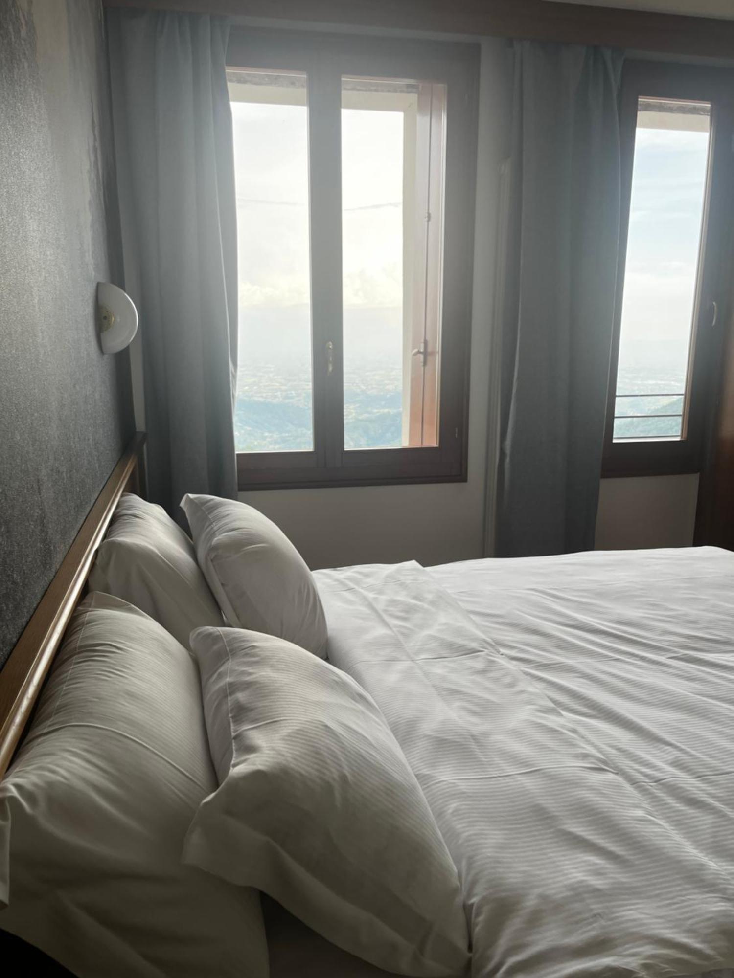 Lusiana Diana Rooms מראה חיצוני תמונה
